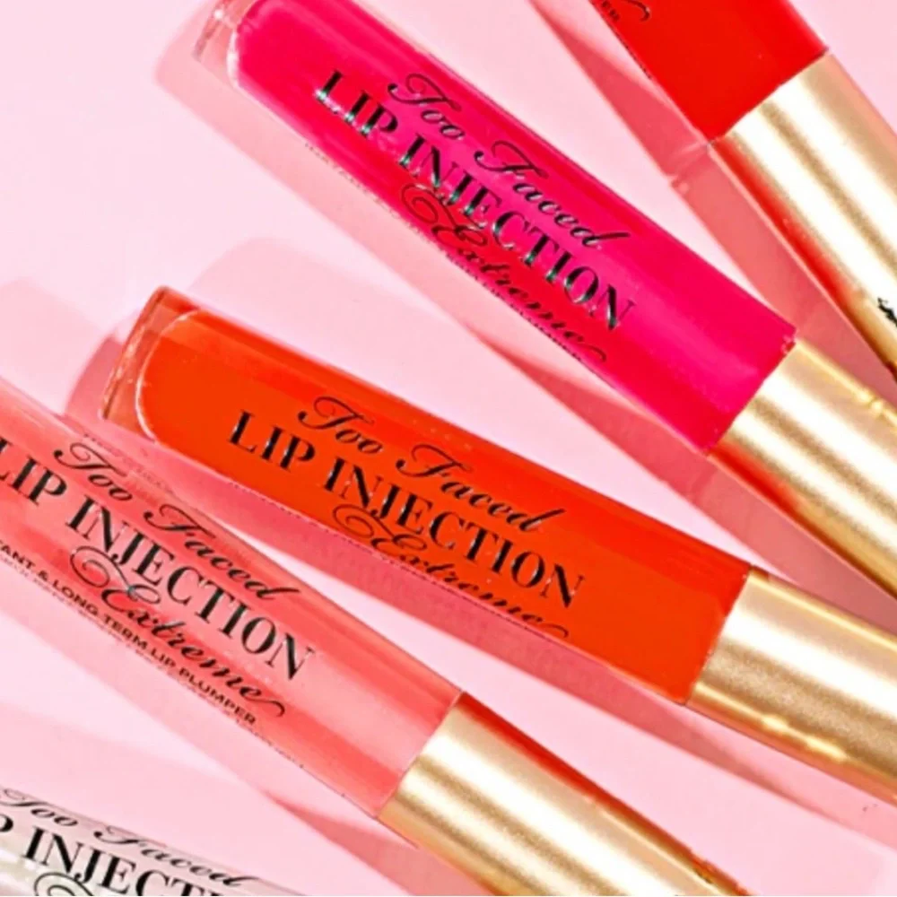 🌙♣️Too Faced Bubblegum Yum Extreme Lip Injection